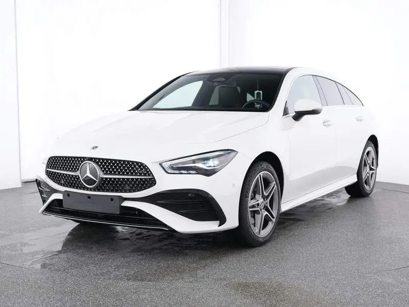 Photo 1 : Mercedes-benz Classe Cla 2023 Hybride