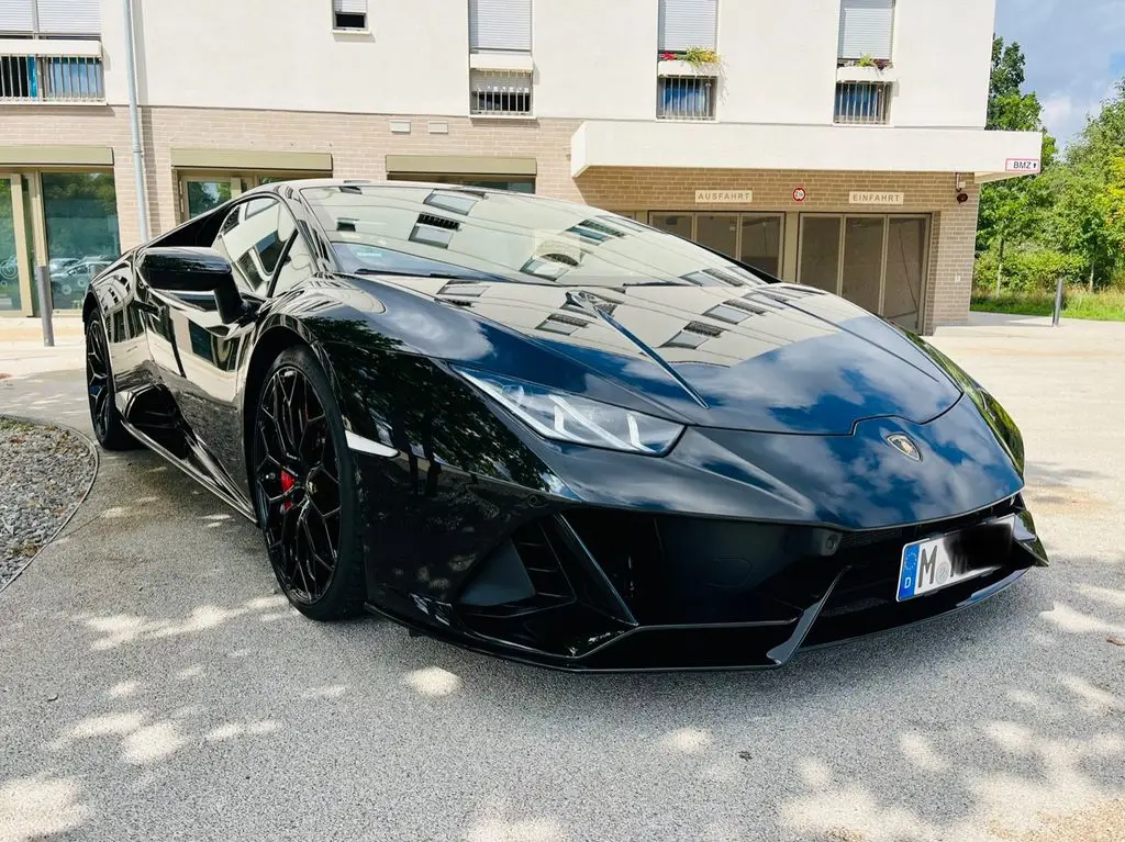 Photo 1 : Lamborghini Huracan 2019 Petrol