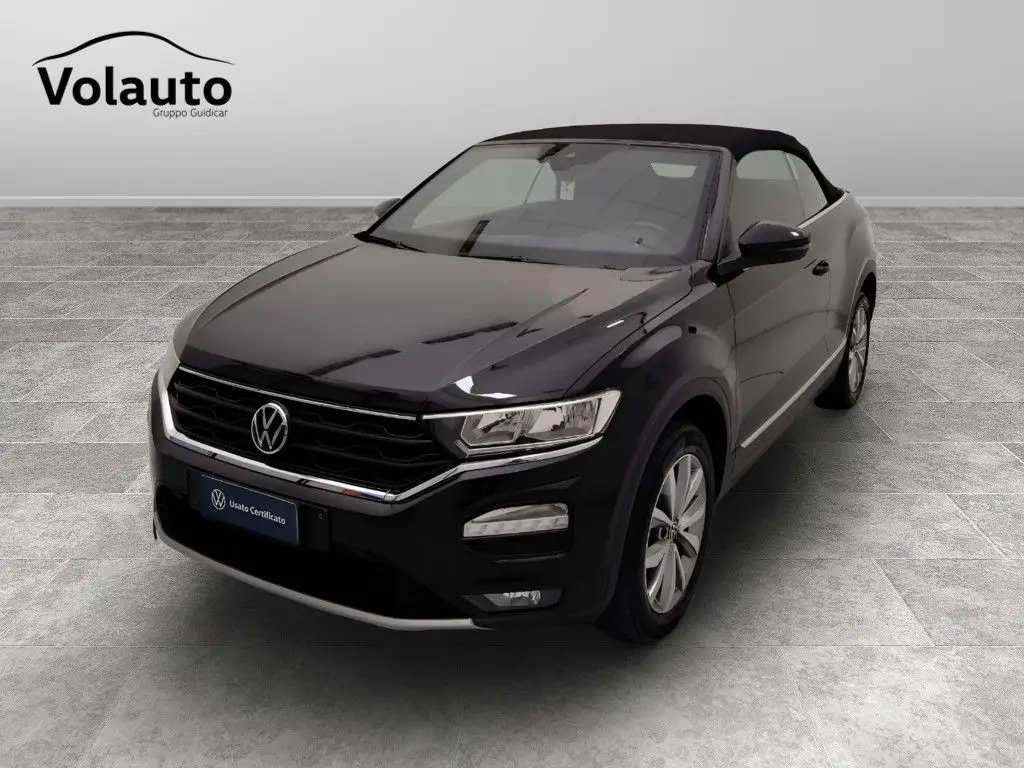 Photo 1 : Volkswagen T-roc 2021 Essence