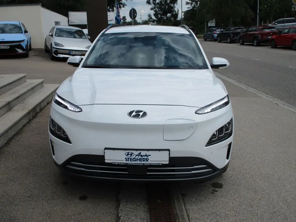 Photo 1 : Hyundai Kona 2023 Not specified