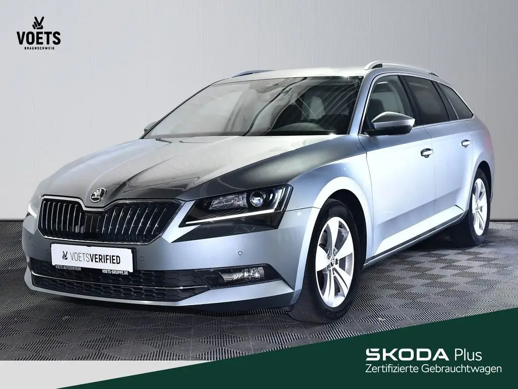 Photo 1 : Skoda Superb 2019 Diesel