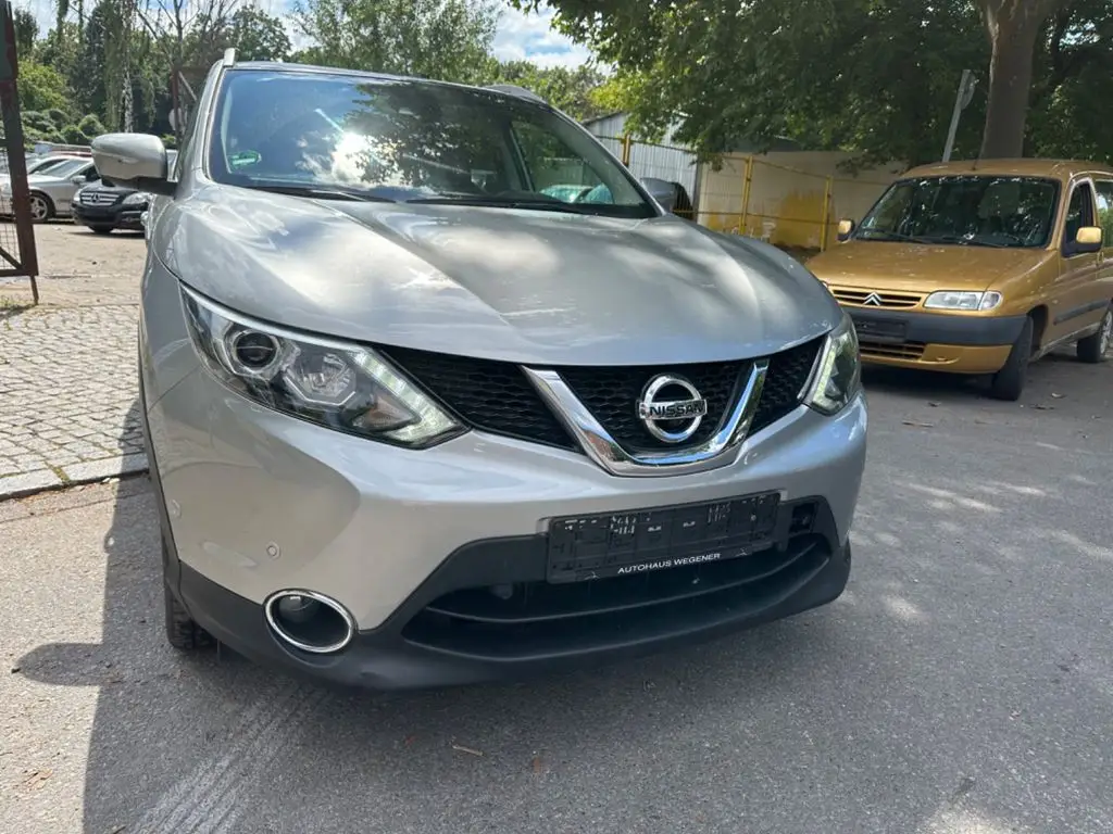 Photo 1 : Nissan Qashqai 2014 Essence