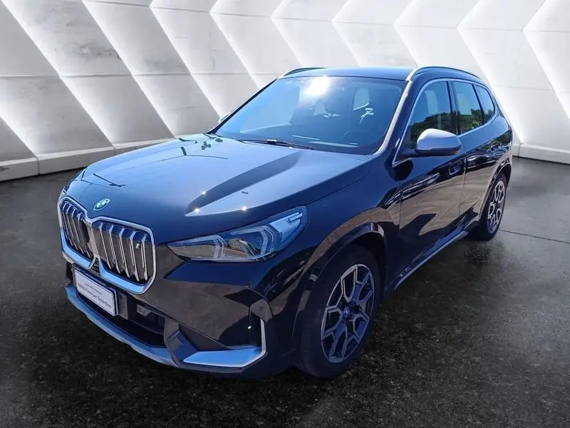 Photo 1 : Bmw X1 2023 Non renseigné