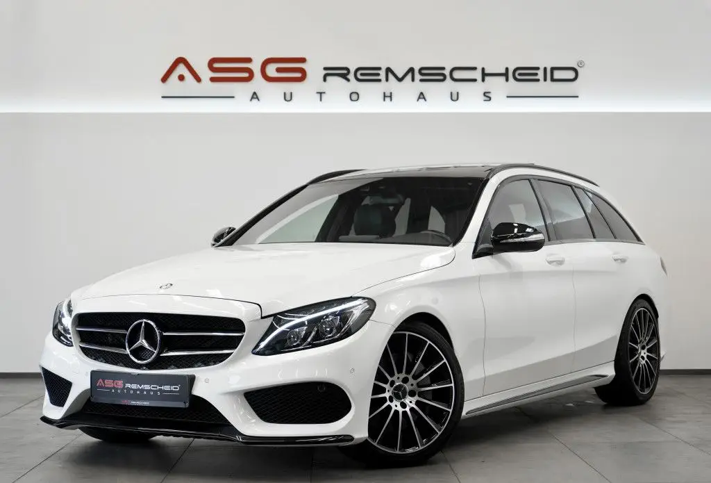 Photo 1 : Mercedes-benz Classe C 2015 Essence