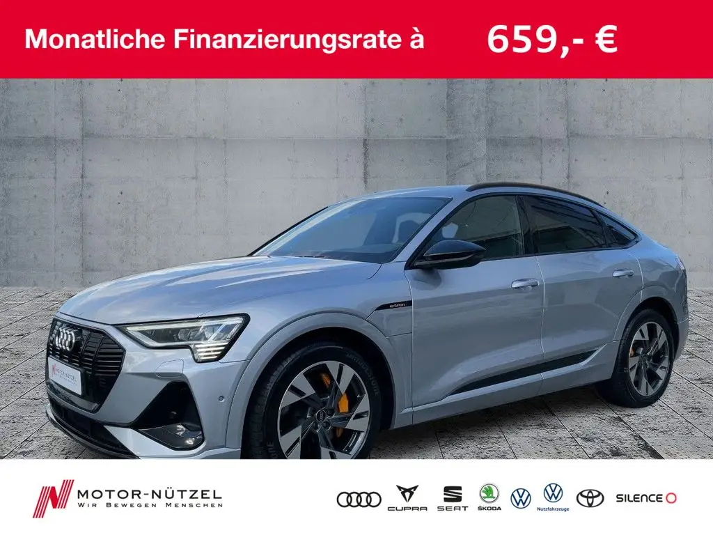 Photo 1 : Audi E-tron 2022 Non renseigné