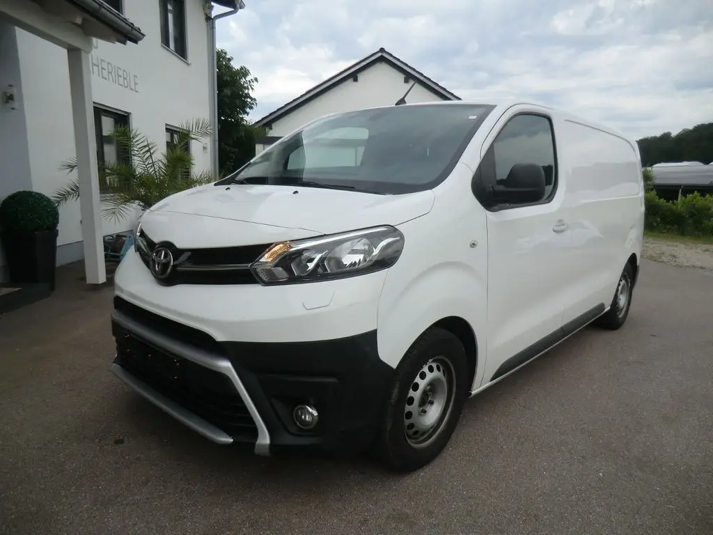 Photo 1 : Toyota Proace 2018 Diesel