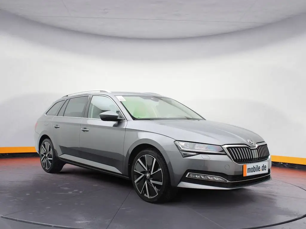 Photo 1 : Skoda Superb 2023 Diesel