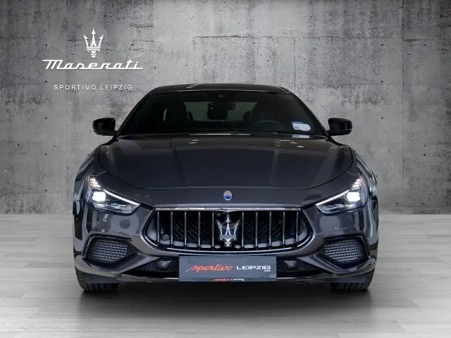 Photo 1 : Maserati Ghibli 2021 Petrol