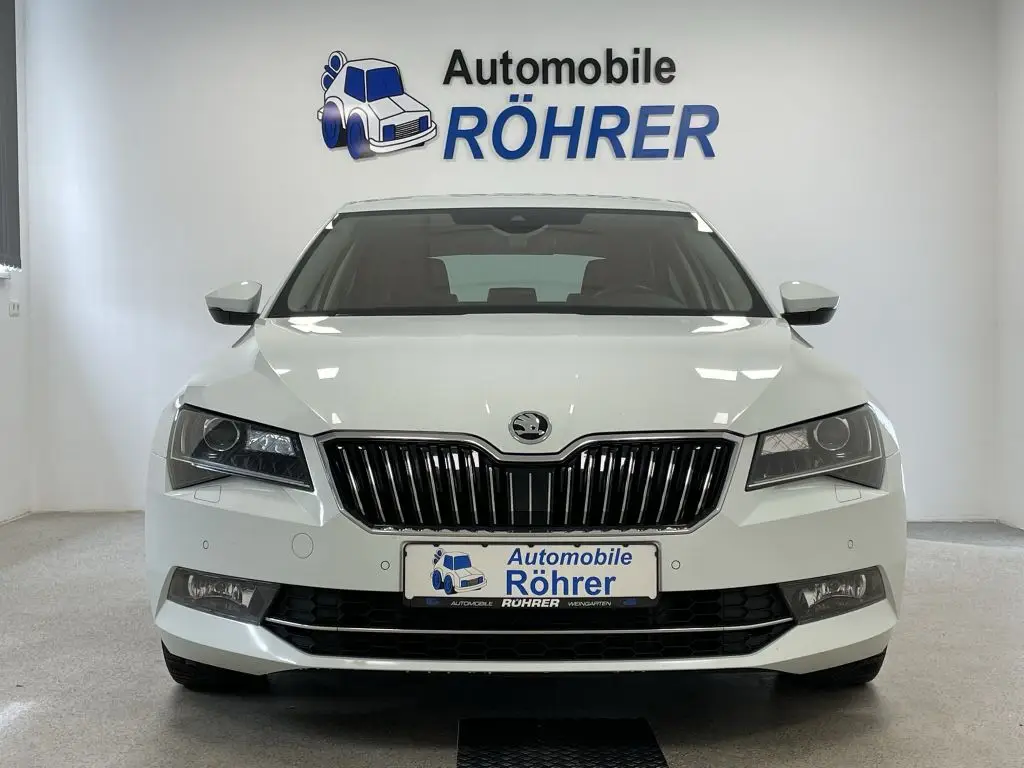 Photo 1 : Skoda Superb 2015 Diesel