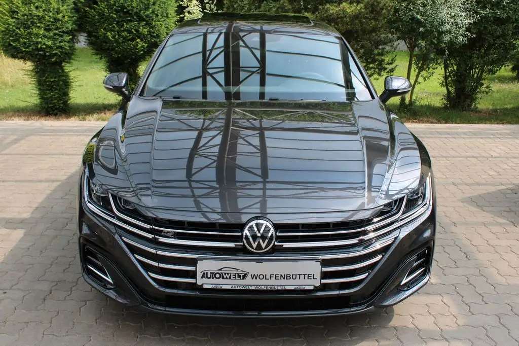 Photo 1 : Volkswagen Arteon 2023 Essence