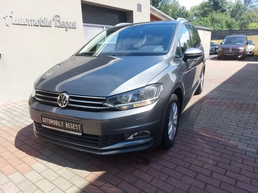 Photo 1 : Volkswagen Touran 2016 Diesel