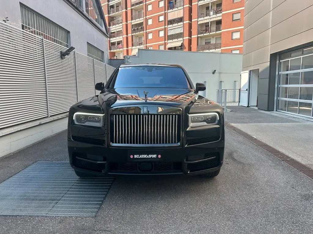 Photo 1 : Rolls-royce Cullinan 2020 Essence