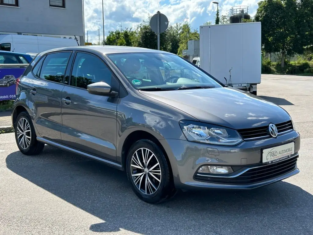 Photo 1 : Volkswagen Polo 2016 Essence