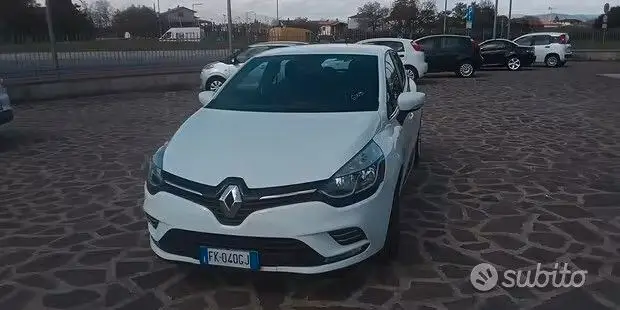 Photo 1 : Renault Clio 2017 Diesel