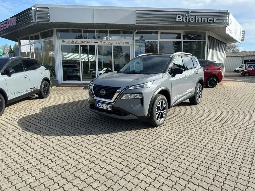 Photo 1 : Nissan X-trail 2024 Petrol