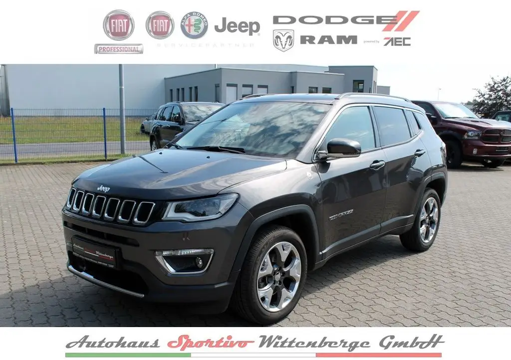 Photo 1 : Jeep Compass 2018 Petrol