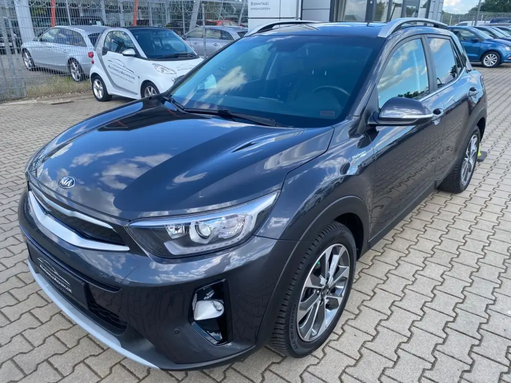 Photo 1 : Kia Stonic 2018 Petrol