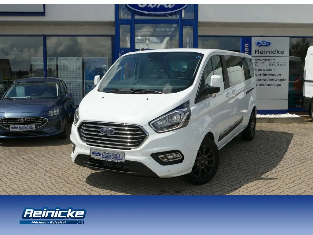 Photo 1 : Ford Tourneo 2023 Diesel