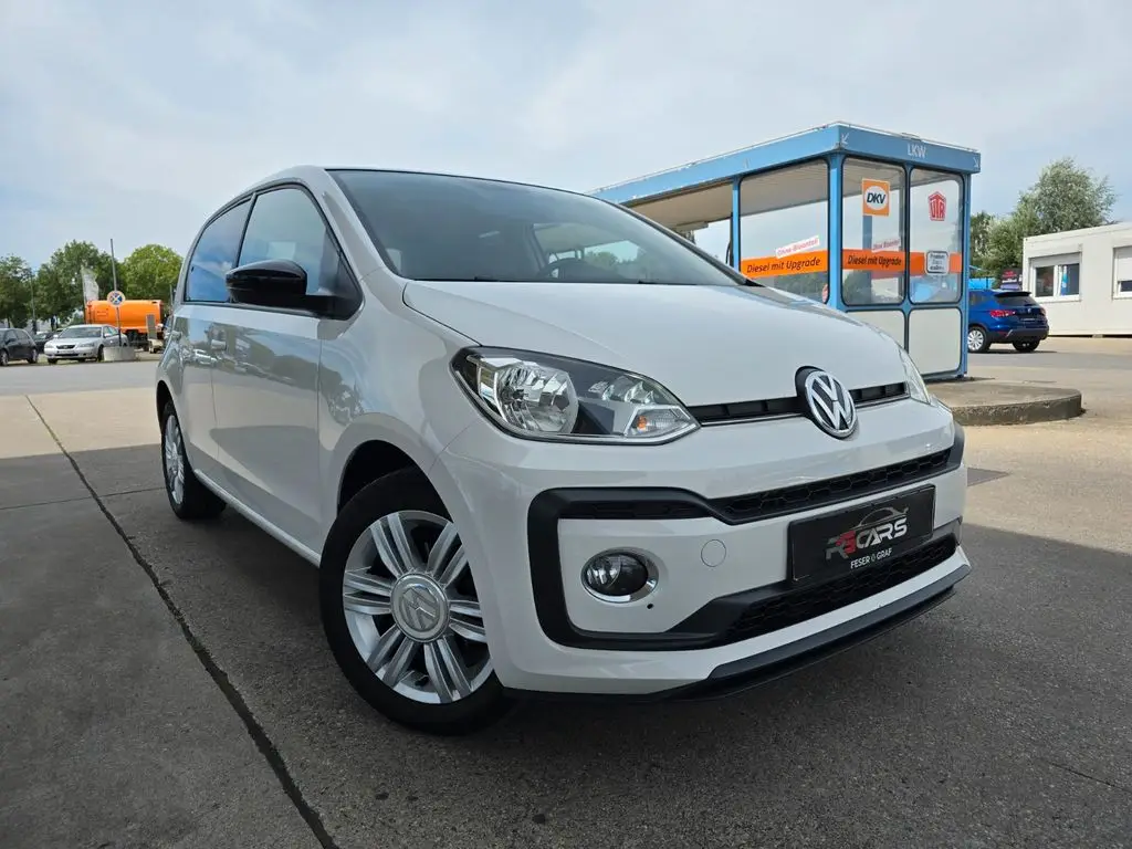 Photo 1 : Volkswagen Up! 2018 Petrol