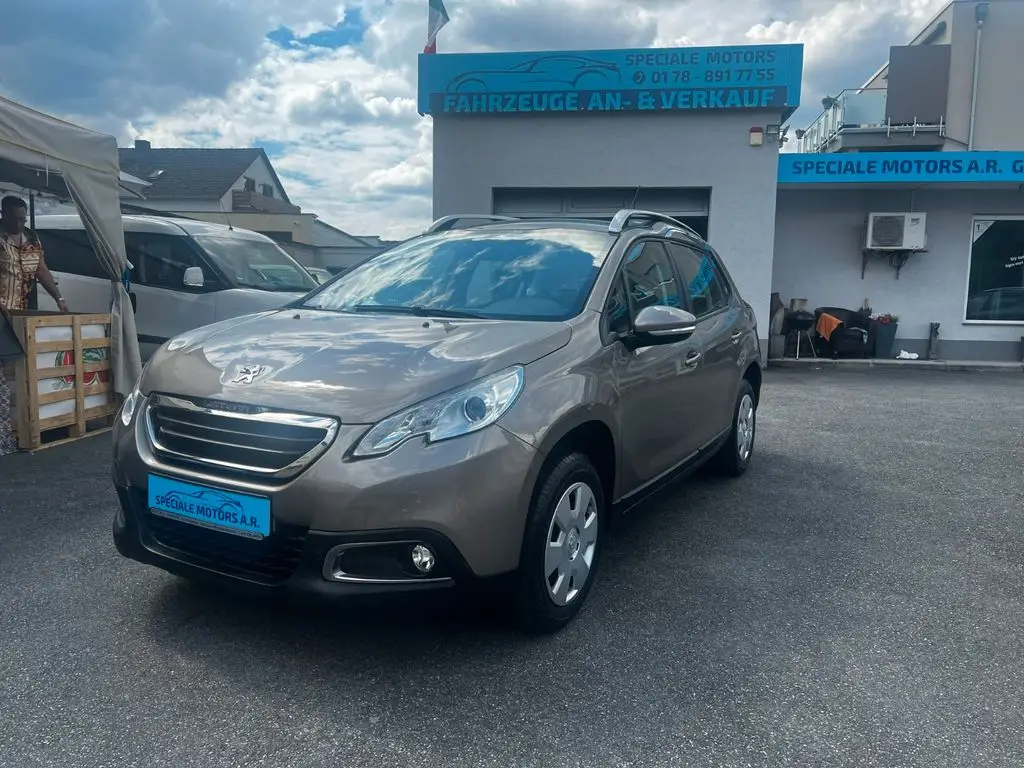 Photo 1 : Peugeot 2008 2015 Petrol