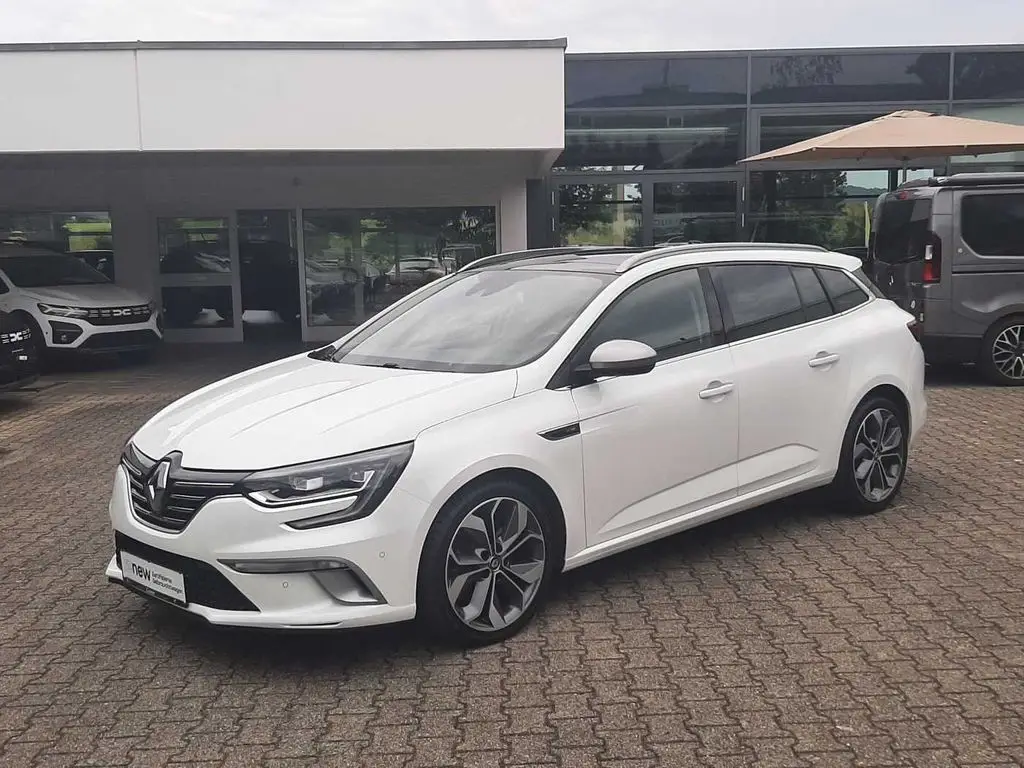 Photo 1 : Renault Megane 2020 Diesel