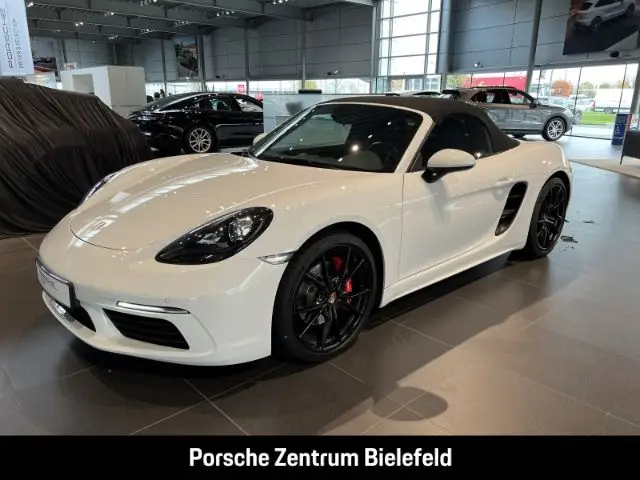 Photo 1 : Porsche Boxster 2021 Petrol