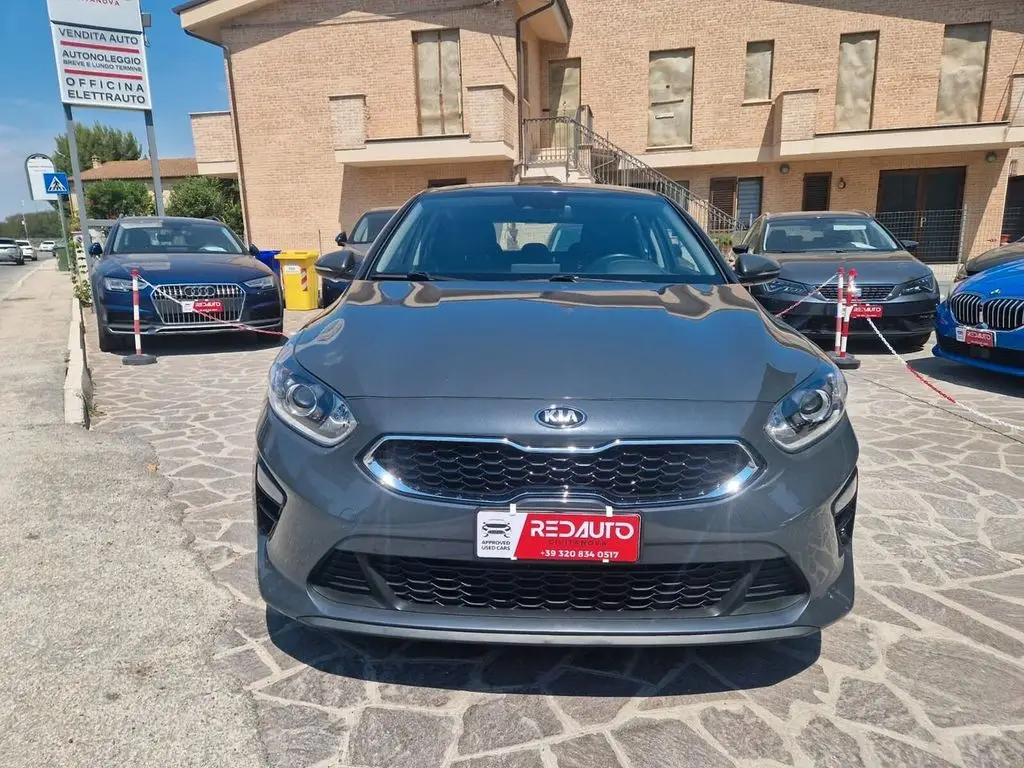 Photo 1 : Kia Xceed 2019 Diesel