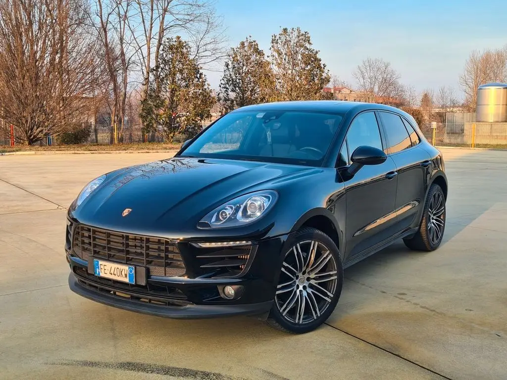 Photo 1 : Porsche Macan 2016 Essence