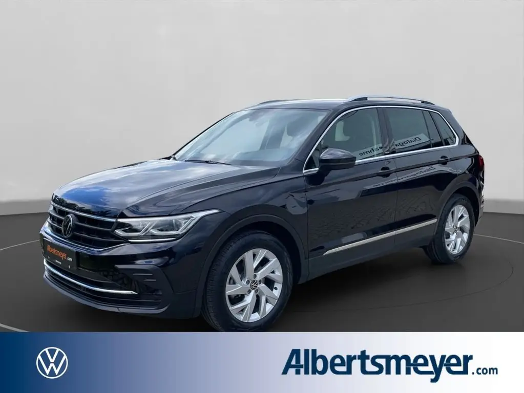 Photo 1 : Volkswagen Tiguan 2023 Petrol