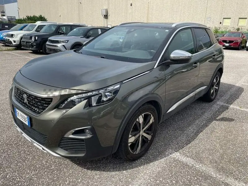 Photo 1 : Peugeot 3008 2017 Diesel