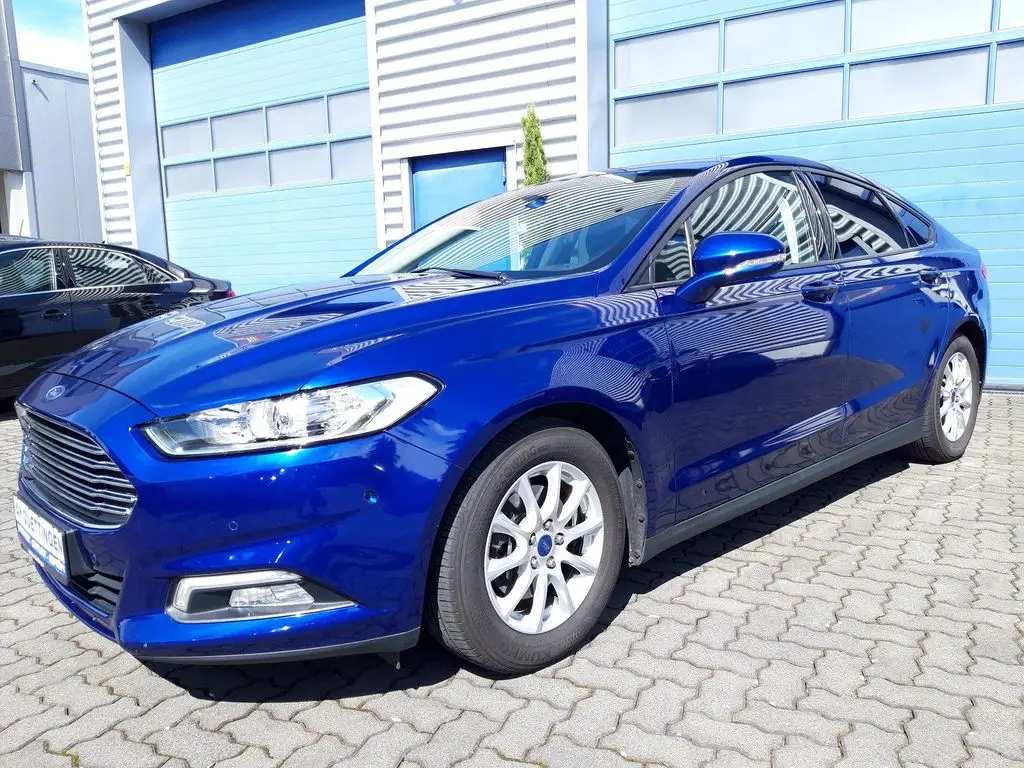 Photo 1 : Ford Mondeo 2016 Essence