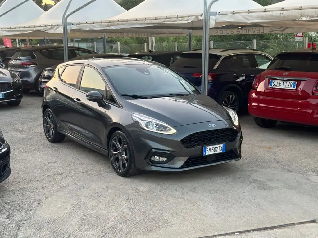 Photo 1 : Ford Fiesta 2018 Diesel