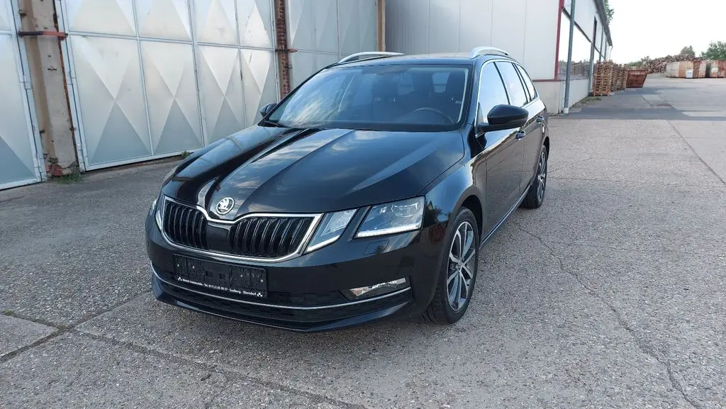 Photo 1 : Skoda Octavia 2019 Diesel