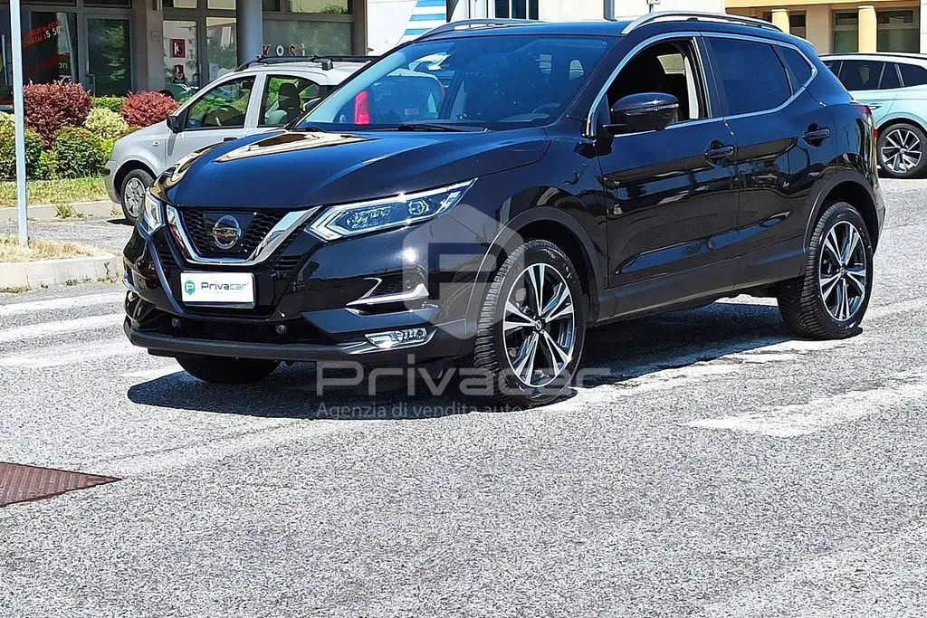 Photo 1 : Nissan Qashqai 2017 Diesel