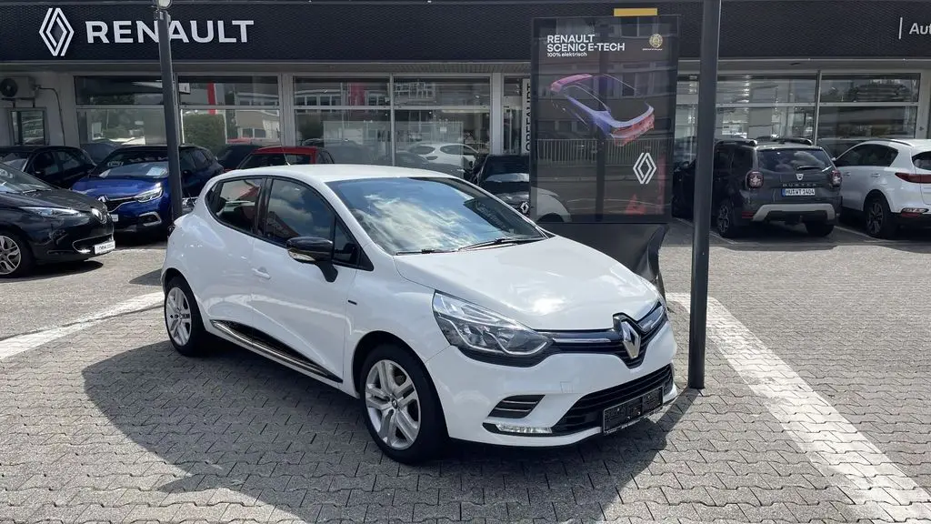 Photo 1 : Renault Clio 2018 Petrol