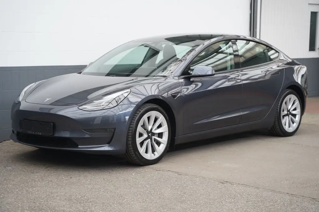 Photo 1 : Tesla Model 3 2021 Non renseigné