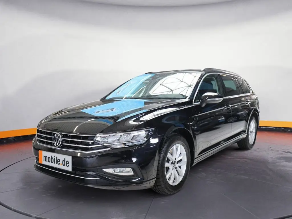 Photo 1 : Volkswagen Passat 2023 Diesel