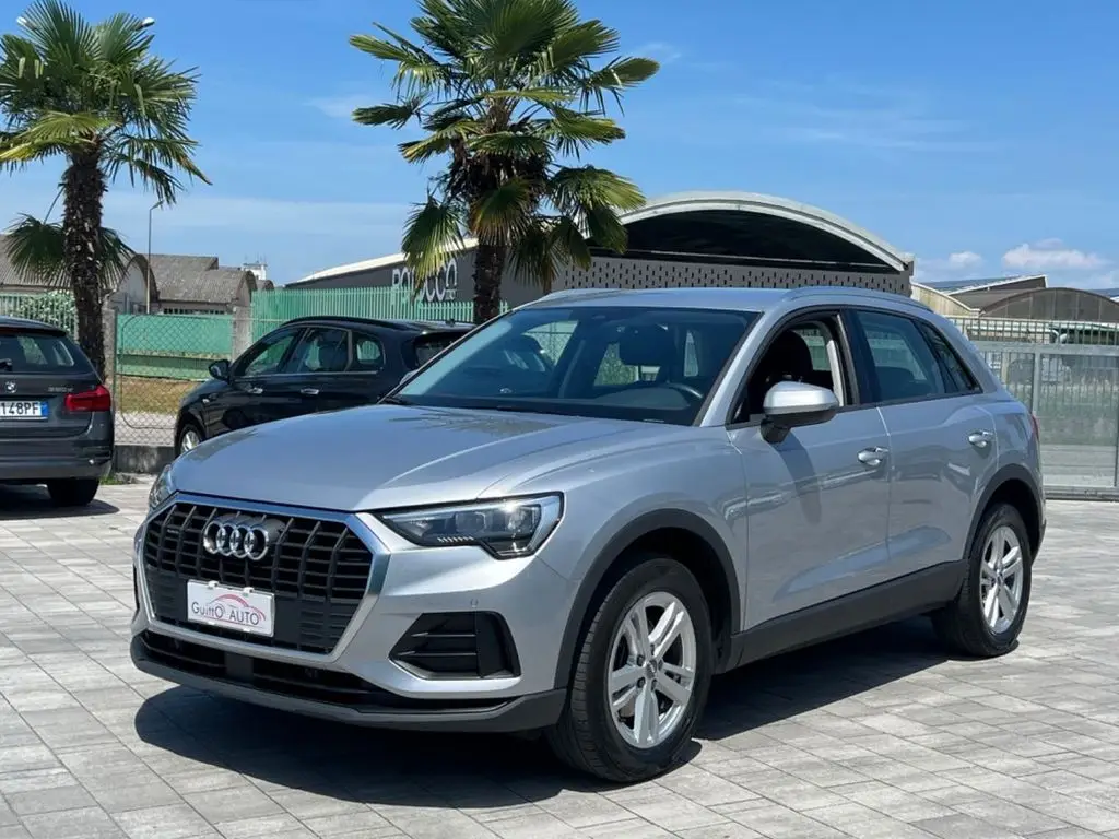 Photo 1 : Audi Q3 2020 Diesel