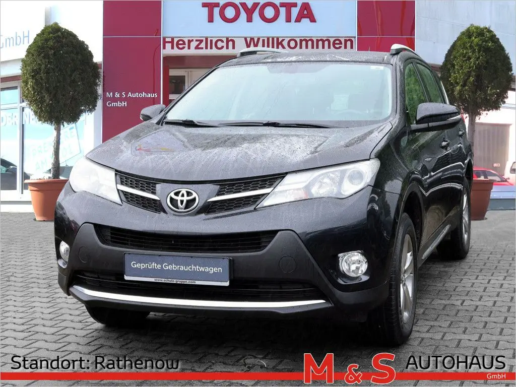 Photo 1 : Toyota Rav4 2015 Petrol