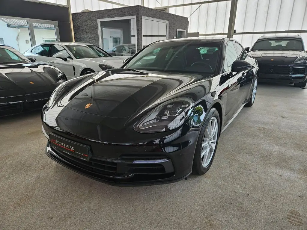 Photo 1 : Porsche Panamera 2019 Petrol