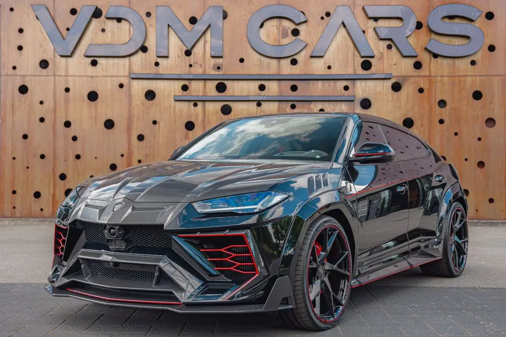 Photo 1 : Lamborghini Urus 2021 Petrol