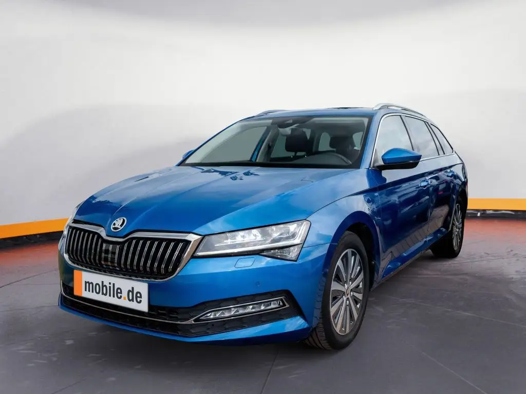 Photo 1 : Skoda Superb 2021 Petrol