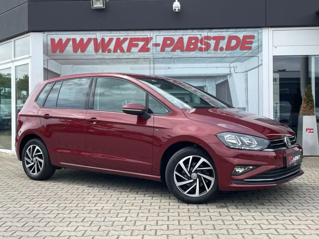 Photo 1 : Volkswagen Golf 2019 Essence