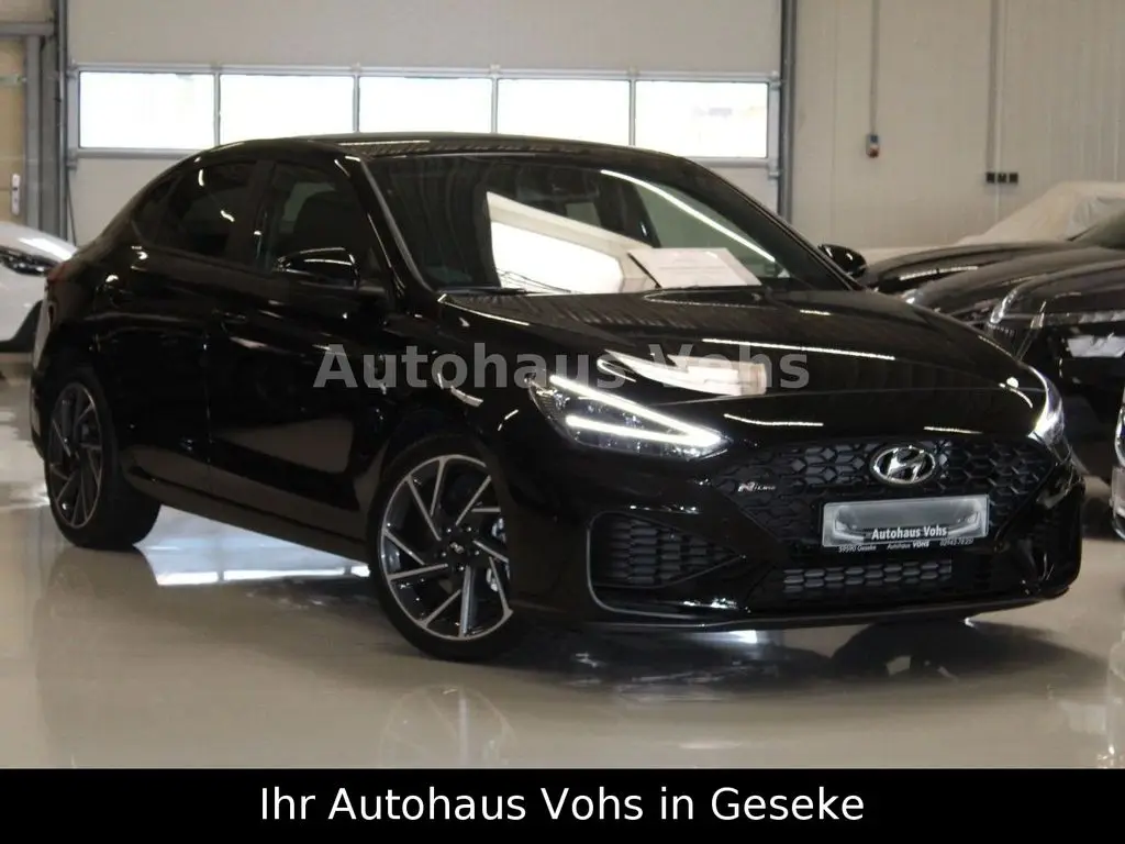 Photo 1 : Hyundai I30 2024 Petrol