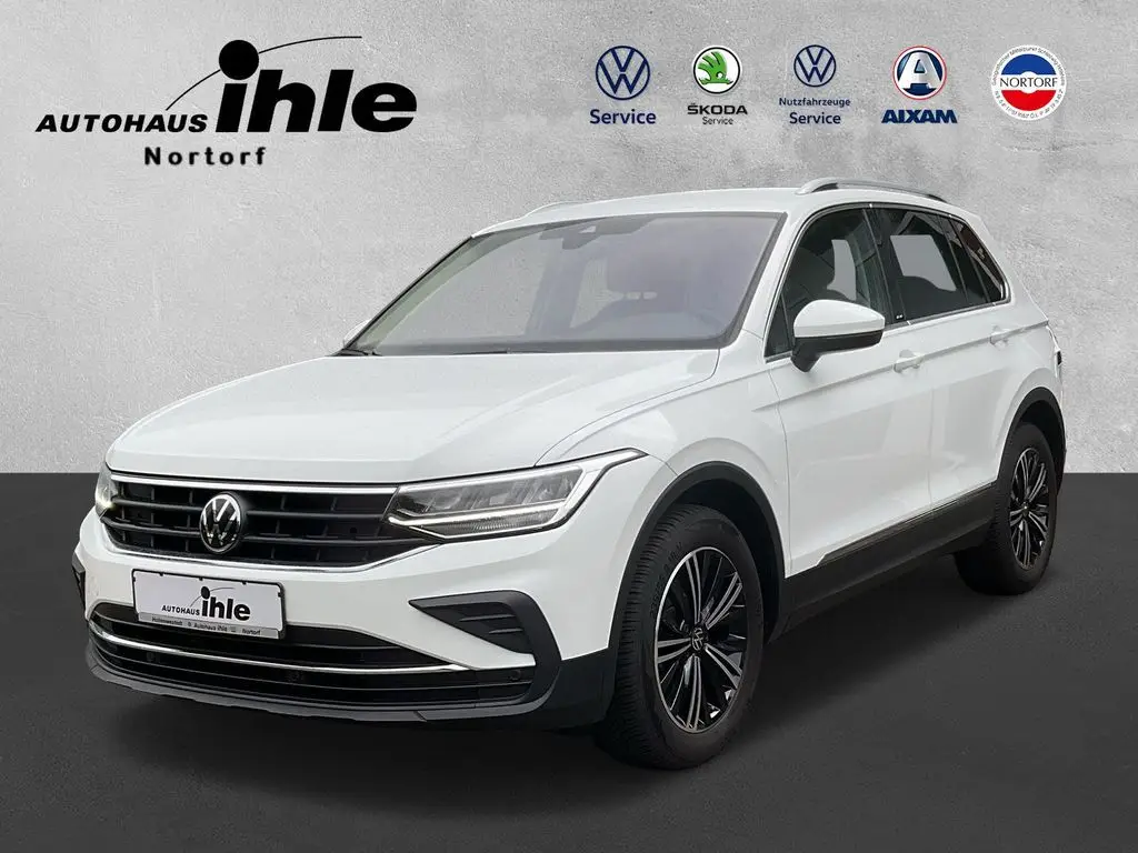 Photo 1 : Volkswagen Tiguan 2023 Essence