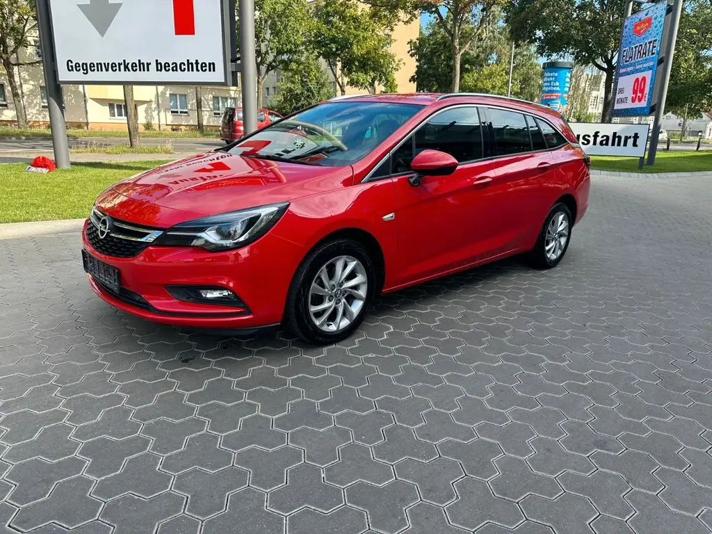 Photo 1 : Opel Astra 2019 Essence