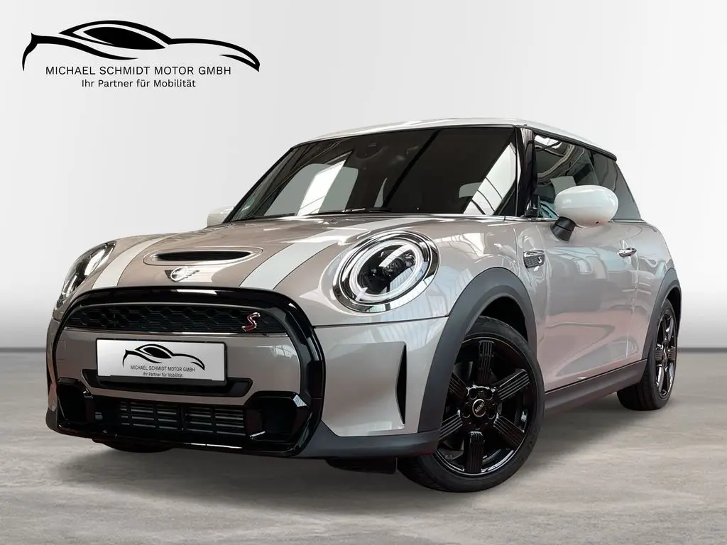 Photo 1 : Mini Cooper 2023 Essence