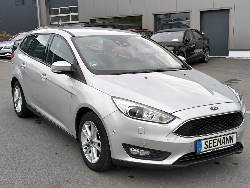 Photo 1 : Ford Focus 2017 Diesel