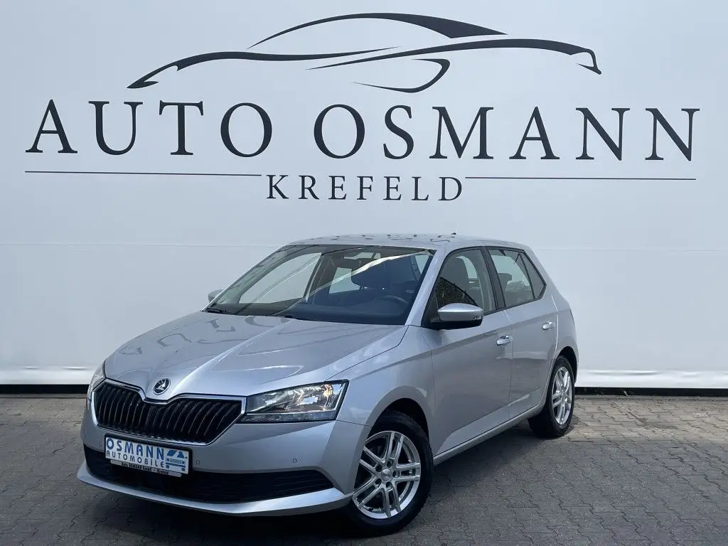 Photo 1 : Skoda Fabia 2019 Essence