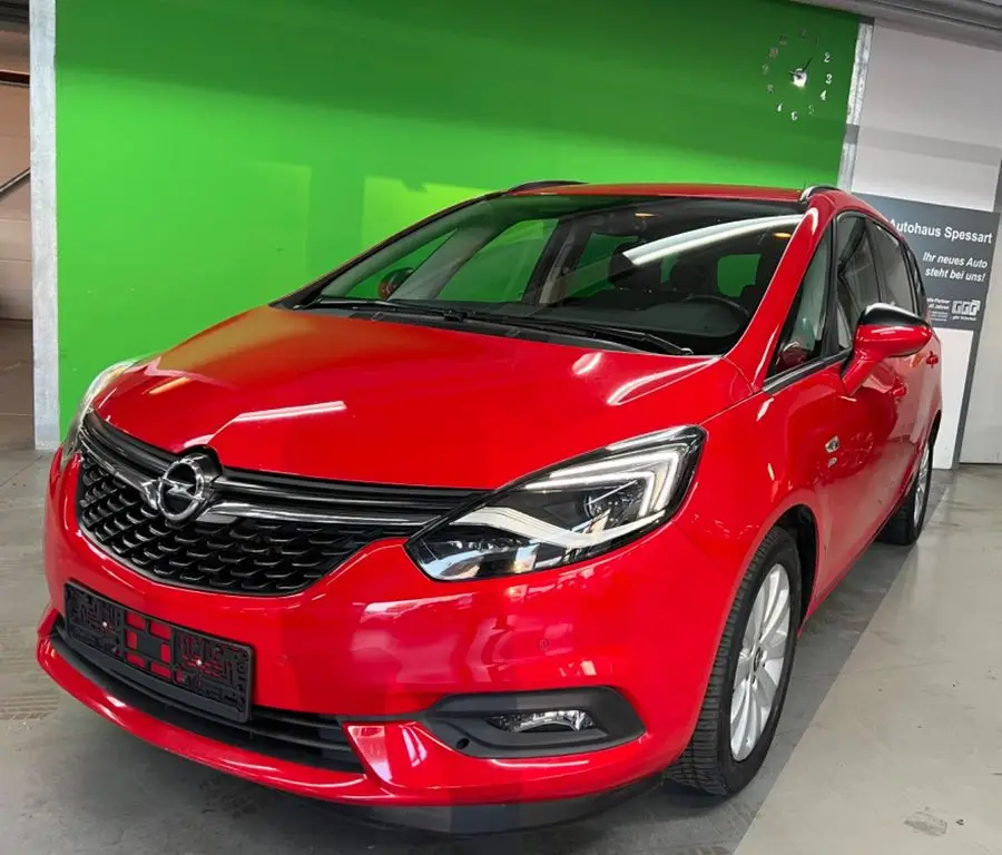 Photo 1 : Opel Zafira 2017 Diesel